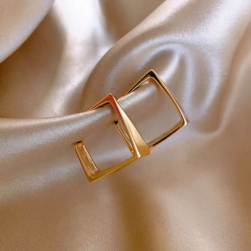 Rakuten - スクエアライン ゴールドピアス 大人可愛い 韓国風 アクセサリー 18K 18金