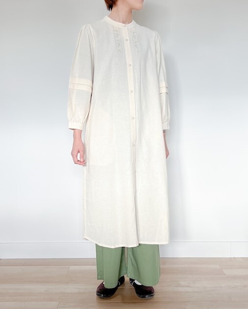 keitto ケイット お花刺繍入り袖タックワンピース お花 刺繍 袖タック ワンピース カジュアル おしゃれワンピース キナリ グレーブルー ライトグリーン M 春 夏 レーヨン 綿 女性ワンピース レディースワンピース春 カジュアルワンピース おしゃれ ワンピース春物