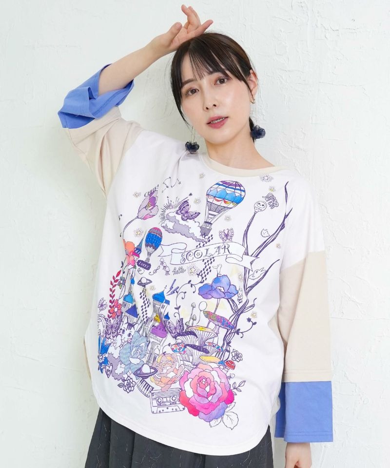 スカラー SCOLAR メルヘンな街柄 レイヤード風 プルオーバー アイボリー ブラック ブルー M トップス 綿 ポリエステル ポリウレタン 袖配色 ゆったり カットソー プリント 長袖 おしゃれ かわいい 秋 冬 カジュアル