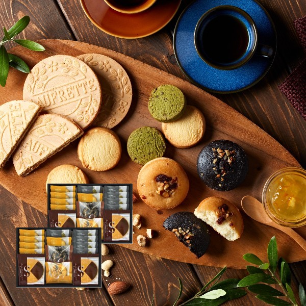 【ポイント10倍】ごろっとナッツフィナンシェ&ゴーフレット詰合せ【出産内祝い 内祝い お祝い お祝い返し ギフト】【出産祝い お返し 返礼】【結婚内祝い 新築内祝い 快気祝い 入学内祝い スイーツ 人気 お菓子 洋菓子 焼き菓子】【こうのとり】【送料無料 送料込み】