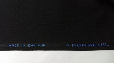 【送料無料】イギリス製輸入生地　【DORMEUIL】ウール 17-18 150x130センチ　薄手の黒の無地