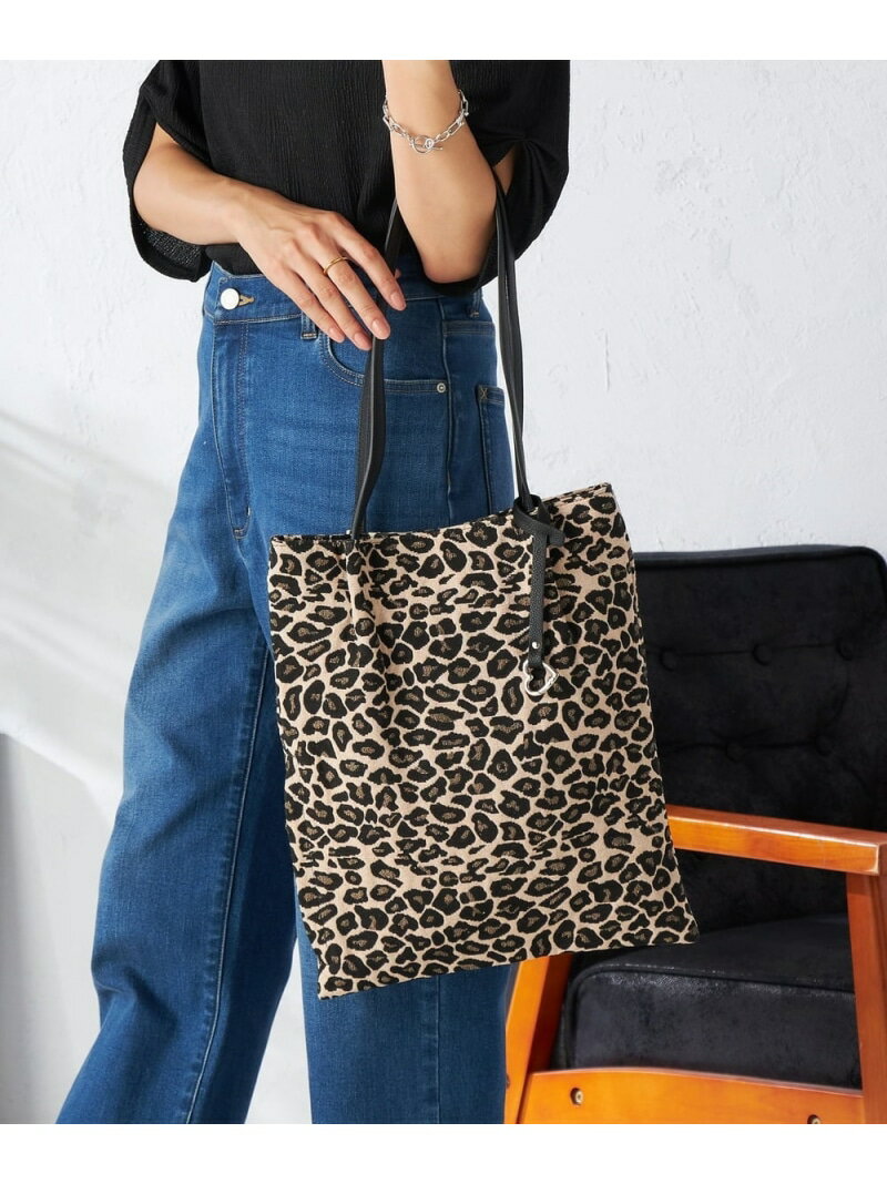 フラップアニマルA4トート a.v.v アー・ヴェ・ヴェ バッグ トートバッグ ブラウン ホワイト【送料無料..