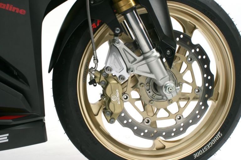 ACTIVE アクティブ キャリパーサポート シルバー(40mmピッチ&STDローター径用)CBR250RR '17 (ABS不可)