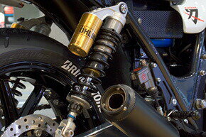 OHLINS オーリンズ 【グランド・ツイン】 S36PR1C1L イエロースプリング ZEPHYR 1100 ALL 3