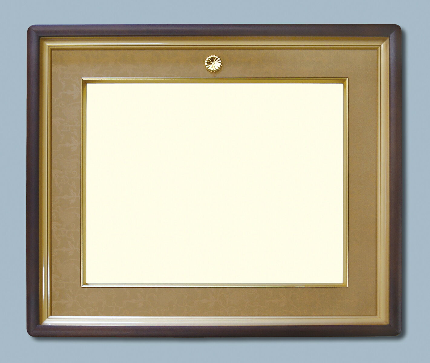 商品情報サイズ593×514×44mm材質ポプラ材　無垢材高級近江織ドンス布張色濃い茶重さ約2.8kg付属品外面アクリル注意事項モニターの発色具合によって実際の商品と色が異なって見える場合がございます。ご了承ください。国産 手作り 受賞記念...