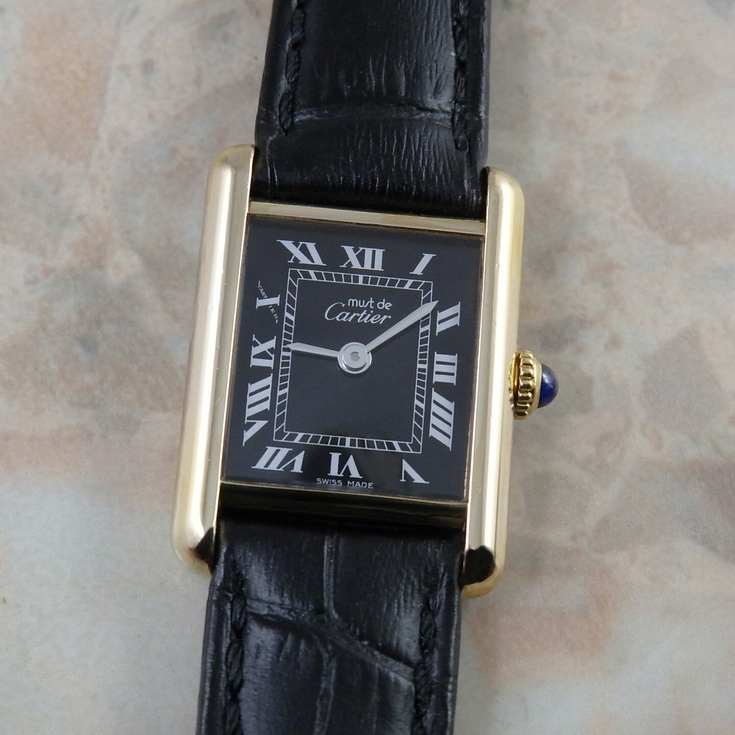 カルティエ マストタンク SM 手巻き レディース ブラック 黒文字盤 Cartier コンプリートサービス済 ローマ ヴィンテージ腕時計 Tank ローマン ダイヤル アンティーク時計