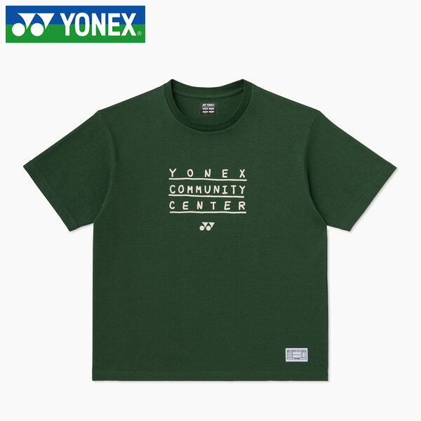 【商品名】 YONEX 80THユニTシャツ 【品番】 16959A 【カラー】 グリーン(003) 【サイズ】 M・L・O 【素材】 綿100％ 【原産国】 ベトナム 【洗濯表示】 洗濯機洗い可能 【販売元】 ヨネックス株式会社 【注意】こちらの商品は、他の通販サイトと在庫共有しているため、ごくまれにご注文後でも在庫切れの場合がございます。 その際は連絡させて頂きますので、予めご了承ください。 また、実際の商品と比較し色味に若干の誤差が生じる場合がございますので、ご了承下さい。 メーカー希望小売価格はメーカーサイトに基づいて掲載しています80THユニTシャツ（16959A）は80周年を記念し、「スポーツを通じて人と人をつなぐ」というブランドの想いを表現したカプセルコレクションの一枚です。 誠実さと努力を象徴するYonex Greenを採用し、コートを「Building Blocks（積み木・構成要素）」として再構築したグラフィックをデザイン。日々の積み重ねが成長や勝利、そしてスポーツを通じて育まれるコミュニティへとつながることを表現しています。 上質な厚手のコットンを使用し、ゆったりとしたシルエットとやや長めの袖丈を採用。力強さと成長を感じさせる、現代的なスタイルの一枚です。 ＜サイズ寸法(実寸)＞ 単位：cm M：着丈68　胸囲113　裾周り111 L：着丈70　胸囲117　裾周り115 O：着丈72　胸囲121　裾周り119 ※注意事項 商品は、独自の採寸方法により採寸されています。商品生地の特性によって、1cm前後の誤差が生じる場合があります。