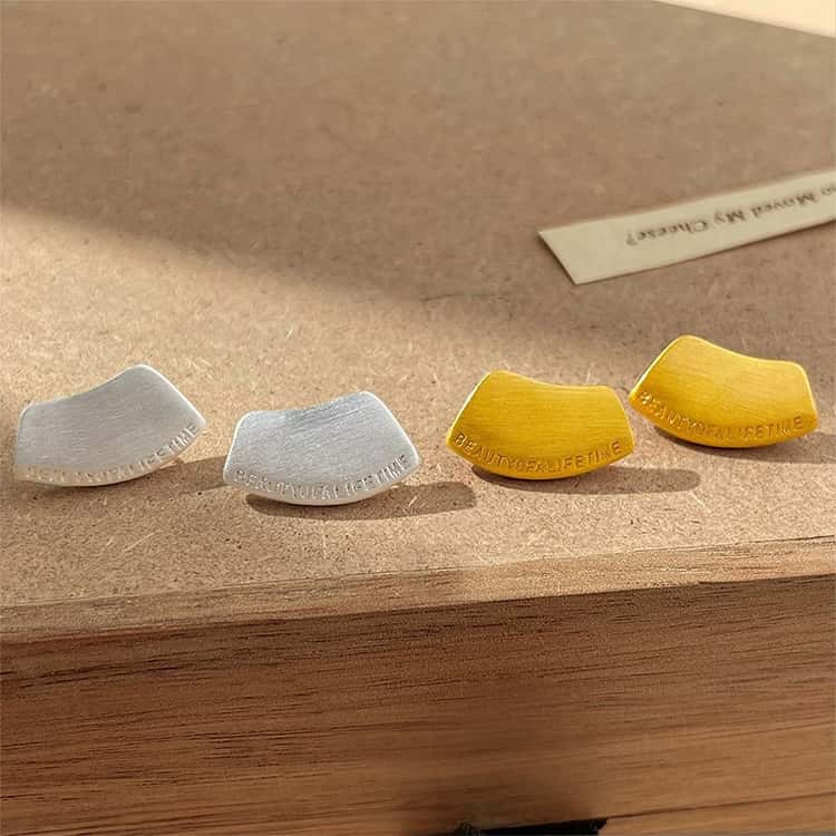 2組（4個）セット ピアス 金属アレルギー対応 フィット感 上品 レディース 控えめ ...