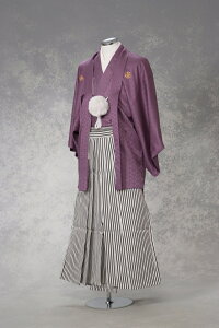 【レンタル】NO21【紋付袴】【小豆:白黒縞】【着物レンタル】【紋付・紋服】【紋服レンタル】【男物羽織袴】【結婚式】【新郎衣裳】【成人式・卒業式】【足袋まで付いたフルセット】【160cm-173cm対応】【色打掛・白無垢セットでセット割有】格安セール