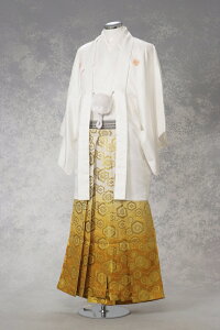 【レンタル】NO39【紋付袴レンタル】【白:黄鎖亀甲】【着物レンタル】【紋服】【紋服レンタル】【男物袴】【結婚式】【新郎衣裳】【成人式】【卒業式】【足袋まで付いたフルセット】【160cm-170cm対応】【色打掛・白無垢セットでセット割有】通販セール
