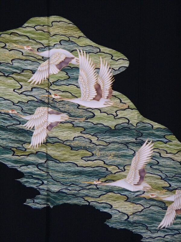 【波】【結婚式・黒留袖】【黒留】【留袖レンタル】【貸衣装留袖】【フルセット・帯・草履・バック・足袋・小物】【送料無料】【着物】【結婚式お母さん】【あんしんしあわせ価格】【往復送料無料】