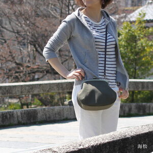 【受注生産品】【バッグ】がま口ポシェット(大)【帆布・無地】<がま口バッグ/バッグ/帆布/鞄/カバン/レディース/がま口/あやの小路/綾小路>