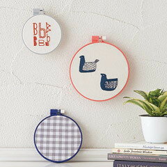 フランス刺繍とは 初心者が楽しむ為に必要な道具と基本のやり方をご紹介 暮らし の フランス刺繍とは 初心者が楽しむ為に必要な道具と基本のやり方をご紹介 暮らし の