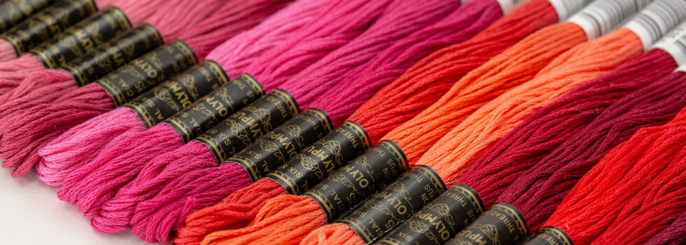 オリムパス　25番刺しゅう糸　8m  815,825,841,842,843,844,845,850,900,1011,1013,1014,1021,1026,1027,1028,1029,1031,1032,1033  【単色】420色　グレーピンク系