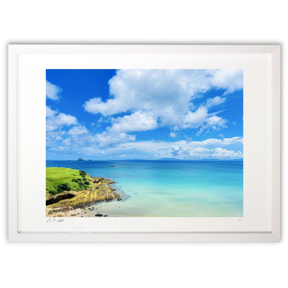 【スーパーSALE半額】版画 果てない青 (m_y8(Mami))インテリア 壁掛け 額入り 風景画 ポスター アート リビング 玄関に飾る 風水 プレゼント ...