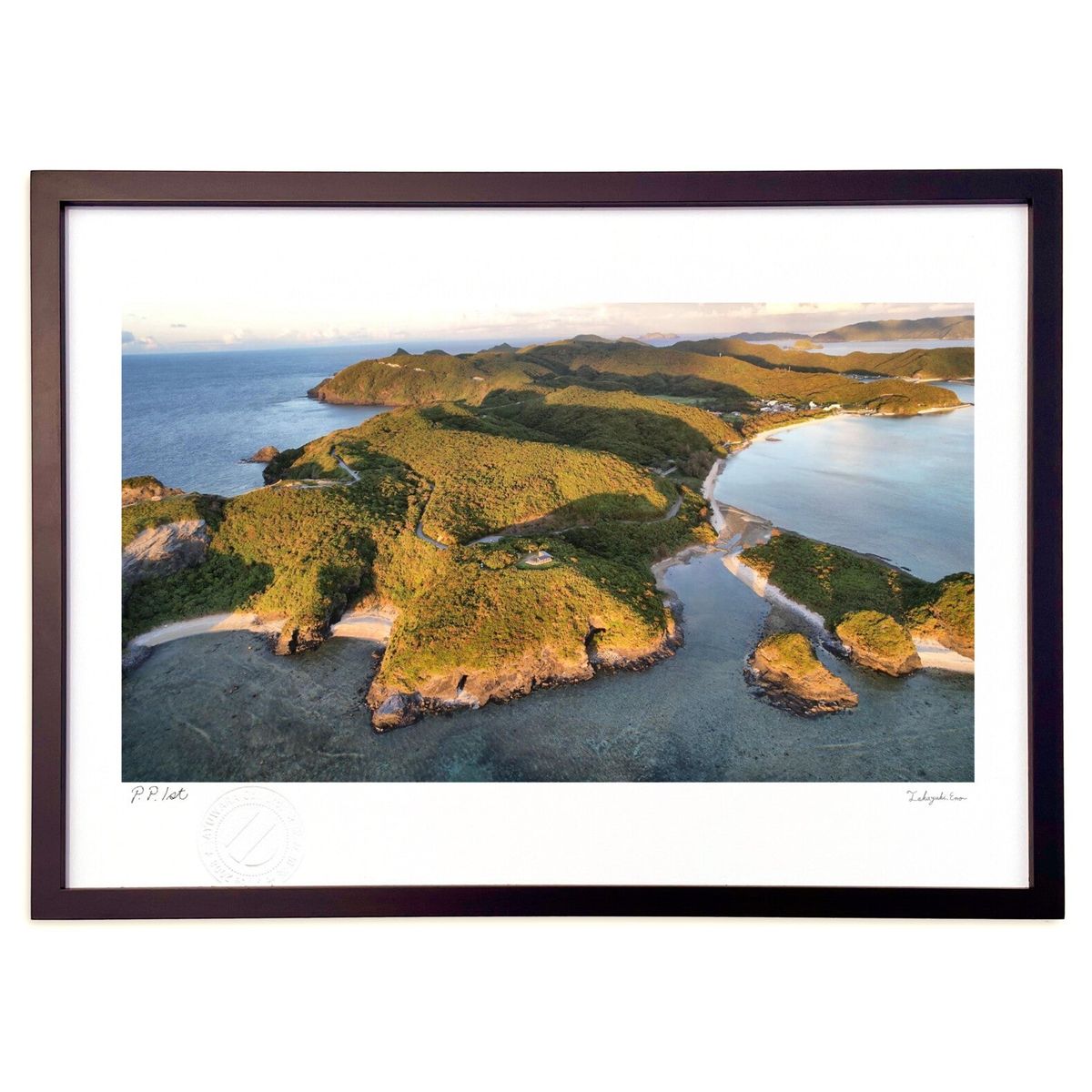 版画 座間味の展望台 (recno4do)インテリア 壁掛け 額入り 風景画 ポスター アート リビング 玄関に飾る 風水 プレゼント モダン アートフレーム