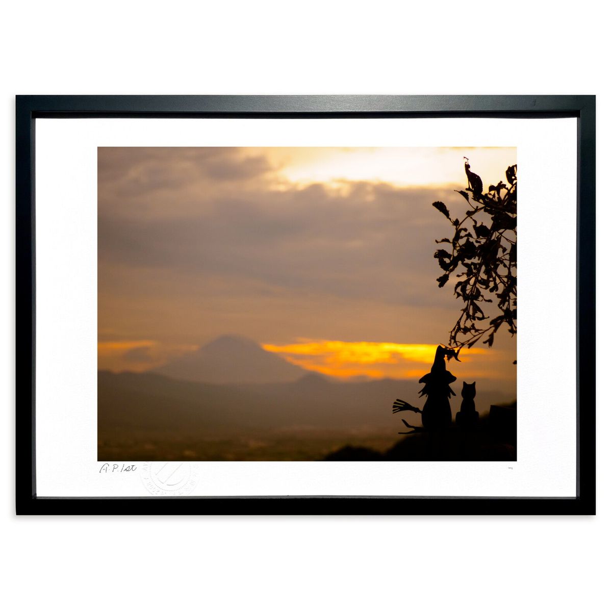 版画 魔女【夕焼け】 (hi69ing)インテリア 壁掛け 額入り 風景画 ポスター アート リビング 玄関に飾る 風水 プレゼント モダン アートフレーム