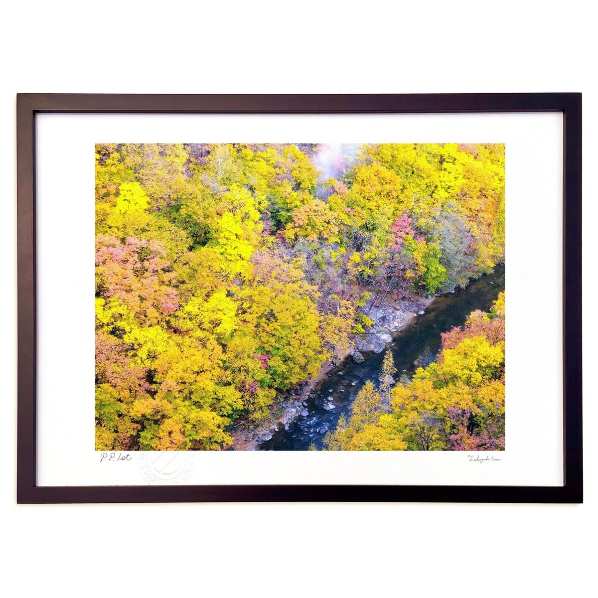 【スーパーSALE半額】版画 定山渓の紅葉 (スノーバニラ)インテリア 壁掛け 額入り 風景画 ポスター アート リビング 玄関に飾る 風水 プレゼント モダン...