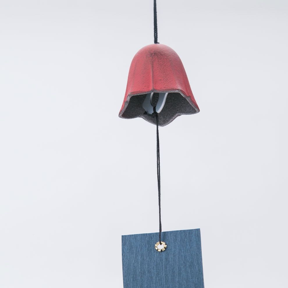 風鈴 花(藍短冊) ワインレッド 伝統工芸 南部鉄器 岩鋳謹製 音風景 余韻の残る音 ...