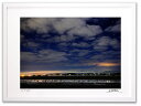 最大100%ポイントバック!限定抽選 アートフォト 絵画 壁掛け 月夜に眠る白鳥/加賀市/インテリア 壁掛け 額入り 額装込 風景画 油絵 ポスター アート ア...