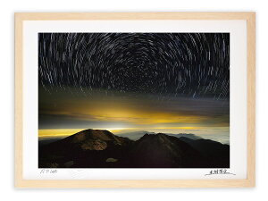 アートフォト 絵画 壁掛け 白山山頂の夜・北極星/白山/インテリア 壁掛け 額入り 額装込 風景画 油絵 ポスター アート アートパネル リビング 玄関 プレゼント モダン アートフレーム おしゃれ 飾る Mサイズ