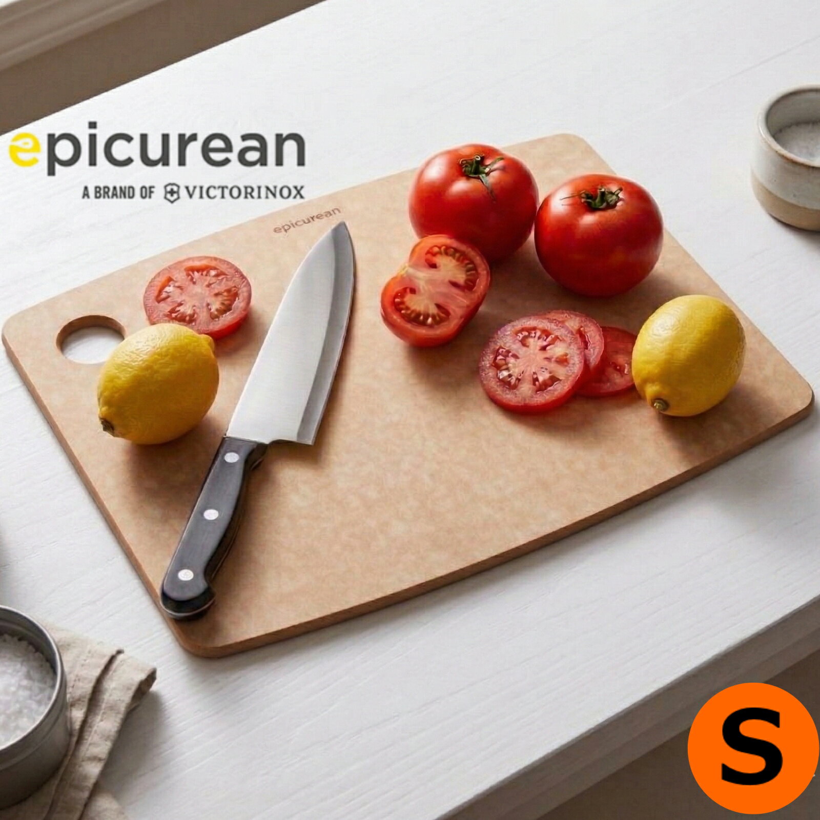 エピキュリアン まな板 木製 まないた カッティングボード S ナチュラル 食洗機対応 アウトドア キャンプ バーベキュー 10806N 送料無料 食洗機対応 サイズ:20.3×15.2×0.6cm素材・材料:セルロース繊維加工品原産国:アメリカ合衆国仕様 : 食器洗浄乾燥機●環境に優しい天然木の繊維を合成して作られたカッティングボード●天然木の繊維を使用しているため、耐久性に優れ包丁の刃にやさしい。非多孔性の表面のため細菌が侵入しにくい【購入時のご注意】当店の商品は正規品ですが素材や製造上の都合により、商品ページの写真見本との色(薄い、濃いなど）や模様の差、黒い点などが見られることがあります。メーカーの検査基準を満たした製品であり、使用に差し支えるものではありませんのでご納得の上、ご購入ください。上記理由の返品や交換は受け付けておりませんのでご注意ください。 2