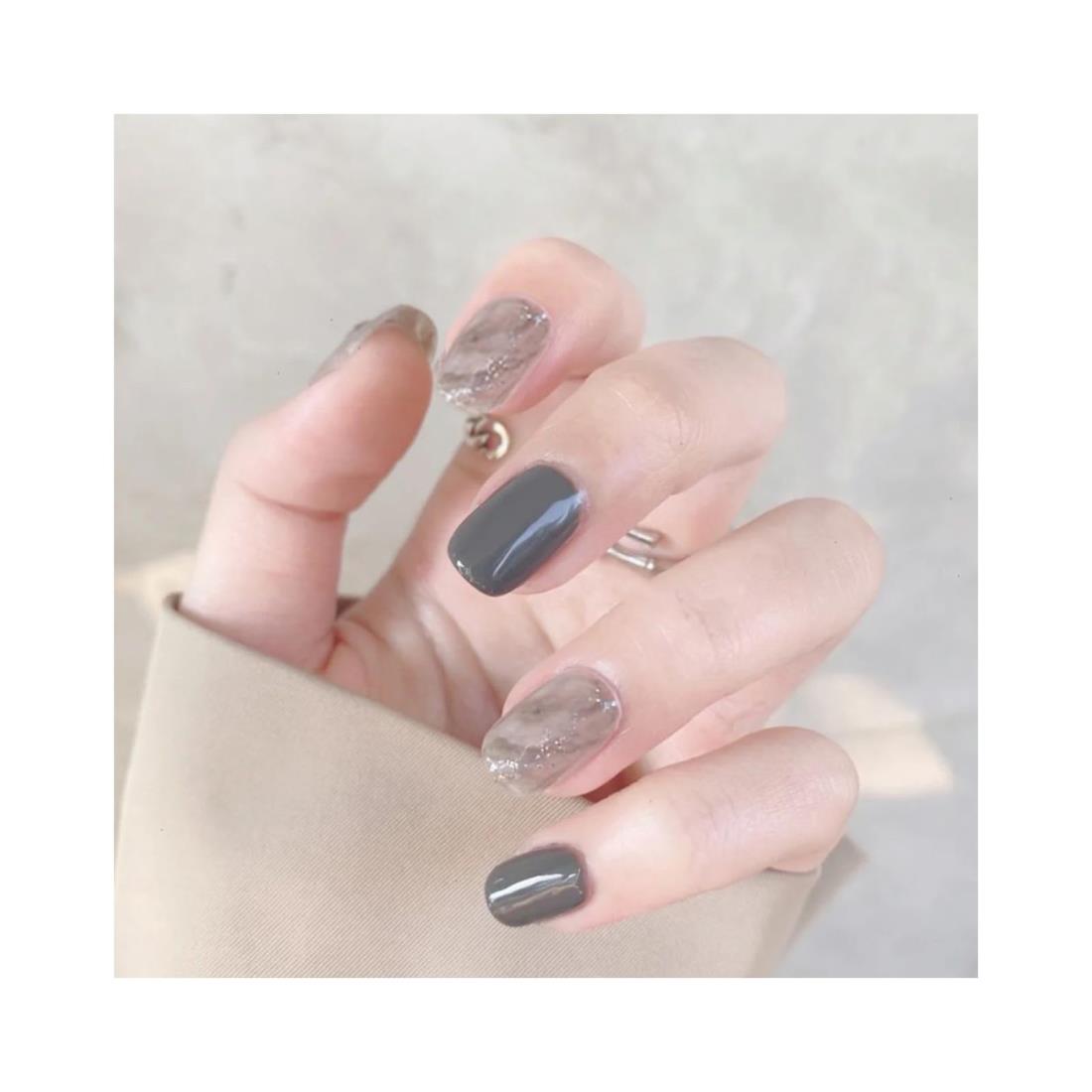 aninako ネイルチップ 24枚入 ネイルチップ ショート 付け爪 フィンガース...