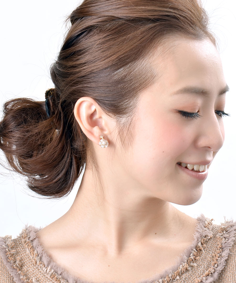 ◆SALE◆可憐なパールビジューピアス イヤリング キュービックジルコニア P1307 ゆか...