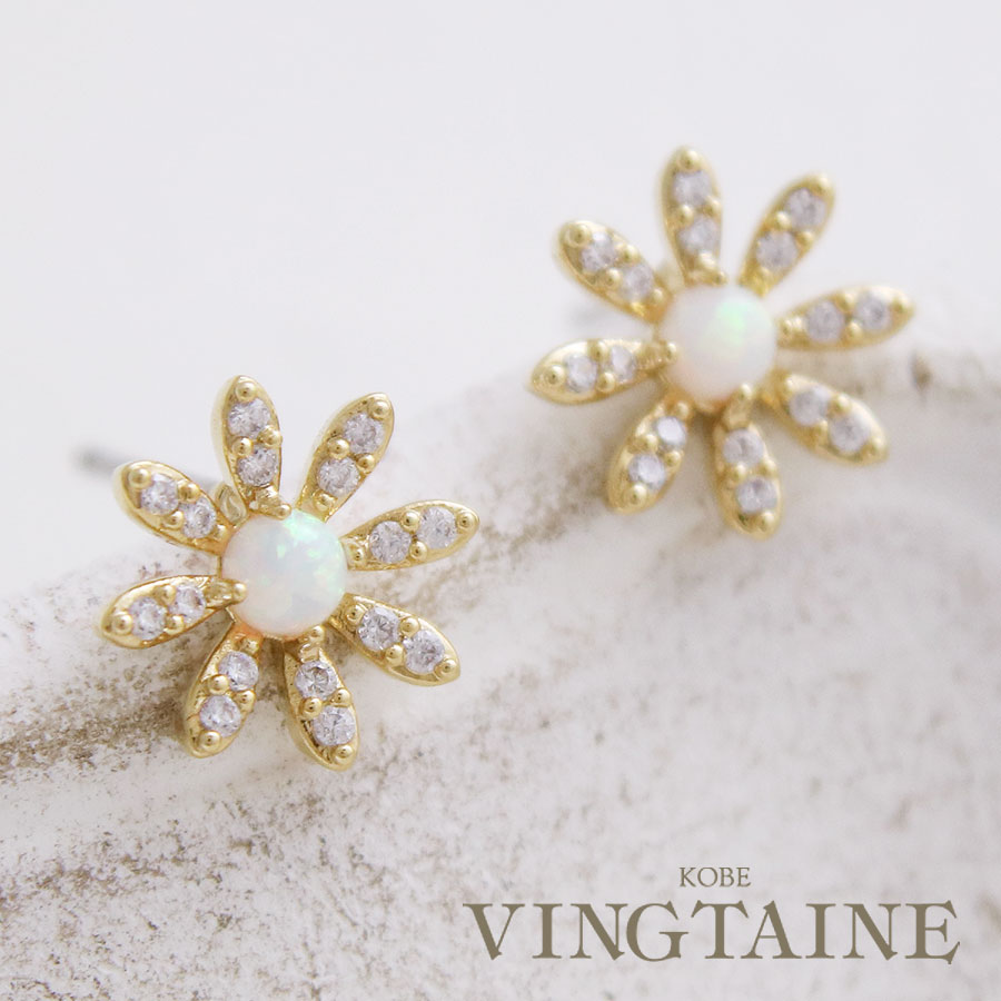 フラワー×ホワイトオパールピアス イヤリング 大人っぽい ギフト 女性へのプレゼント レディース アクセサリー 上品 大人可愛い P1822 かわいい おしゃれ