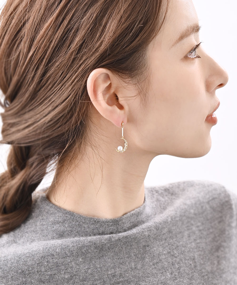 ピアス イヤリング ムーン スター 月 星 スター 金属アレルギー チタンポスト レデ...