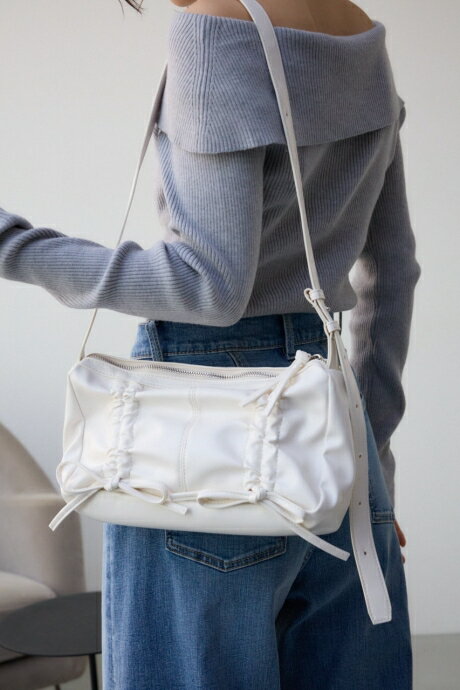 リボンデザインギャザーショルダーバッグ / AZUL BY MOUSSY/アズール バイ マウジー/レディース/バッグ バッグ【MARKDOWN】