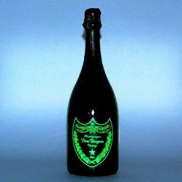 【送料無料（北海道・沖縄は別途）！】ドンペリニヨン ルミナスラベル 白 750ml /Dom Perignon Luminous Lavel/光るラベル（エチケット）/ドン・ペリニョン/泡（クール代別途要）