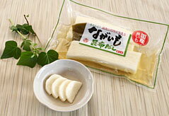 商品 商品名 ながいも浅漬　昆布だし 名称 しょうゆ漬 原材料名 ながいも、昆布、漬け原材料[異性化液糖、アミノ酸液、しょうゆ、砂糖、こんぶエキス、食塩、醸造酢]／酸味料、酒精、調味料(アミノ酸等）、保存料（ソルビン酸K）、（一部に小麦・やまいも・大豆を含む） 原料原産地名 国産 内容量 230g 賞味期限 25日 在庫品よりの出荷となりますので、賞味期限は数日短くなります。ご了承ください。 保存方法 10℃以下で保存 原料原産地名 国産 本工場では、乳成分・落花生・えび・卵を含む製品を生産しています。