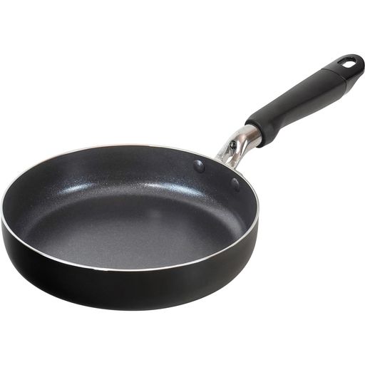 焼く、炒める 商品サイズ(外寸):約 37.5x20.5x8.5cm、重量:約430g 本体:アルミニウム合金、内面:ふっ素樹脂加工(ダイヤモンドコート)、外面:焼付塗装、はり底:ステンレス鋼(クロム16%)、底の厚さ:2.5mm(はり底含む) ※火力は中火以下(鍋底をはみ出ない範囲)でお使いください ※ご使用後は製品の熱が十分に冷めてから洗浄してください