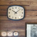 掛け時計 シャンブル アールスクエアクロック CHAMBRE R-SQUARE CLOCK インターゼロ(INTERZERO)のシャンブル アールスクエアクロック(CHAMBRE R-SQUARE　CLOCK) CH-028 掛け時計はブナの無垢材を使用したフレームがレトロで素朴な雰囲気を演出するスイープ運針の電波時計です。気になる稼働音がなく、寝室などでも安心してご使用いただけます。サイズは幅30cm 奥行4cm 高さ30cmとなっており視認性の高いサイズとなっております。カラーはグレー、ネイビー、ナチュラルの3色となっており、日本製の高い品質が魅力でプレゼントやギフトにもおすすめです。 B-CASA インテリアメーカー、インテリア専門店、設計事務所などでインテリア業界に携わってきた経験豊富なスタッフ達が運営する家具・インテリアのセレクトショップです。お客様の『新しいインテリアとの出会い』＝『新しい生活の始まり』を全力でサポートします。 シャンブルアールスクエアクロック(CHAMBRER-SQUARECLOCK) 掛け時計は北欧、カジュアル、西海岸、カフェテイストなど幅広いテイストにフィットします。新築祝い、引っ越し祝い、結婚祝い、出産祝いなど、各種プレゼントやギフトにもおすすめです。ジャパンメイドならではの品質の高さと天然素材を活かしたレトロ感漂う風合いが魅力のウォールクロックです。また、場所を問わず使用できるのでリビング・ダイニング・書斎・寝室・子供部屋などの住空間はもちろん、店舗・オフィス・パブリックスペースなどでもご使用いただけます。 サイズ W300×D40×H300 mm 材質 ブナ無垢材 バリエーション グレー・ネイビー・ナチュラル 納期 5日から10日程度 その他 スイープムーブメント 送料 送料無料　※北海道・沖縄を除く