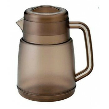 ※お届け地域により、別途運賃がかかる場合やお届けできない場合がございますので、お問い合わせ下さい。 ニューピッチャー。サイズ136×175×207cm個装サイズ：14×22×17cm重量383g個装重量：522g素材・材質ポリカーボネート仕様容量(満水時):1700ml生産国日本広告文責 (有)Gグローバル 058-216-2175 ■購入前に必ずご確認ください■ ●こちらの商品につきまして当店別倉庫から発送となります。 配送センターに配送指示をした時点でキャンセルができなくなります。 キャンセル料が発生致しますのでご注意ください。 ●各商品別に運送会社がことなります ご希望の運送会社指定はできません。 また営業所止めの配達指定も対応はできません。 ●お届けは軒先渡しとなります。搬入、組み立て、設置等は 宅配業者に依頼しても対応できません。 ●配達指定日は指定できません。 配送センターからの発送タイミグでのお届けとなります。 お急ぎの方は予め納期確認をお願い致します。 ●熨斗、ラッピング対応はできません。 ●配送センターから直接発送となりますので 納品書、領収書等は同梱されません。 ご希望の方は当店までご連絡お願い致します。 ●北海道、沖縄、離島地域にお住まいの方は送料2500円となります。 送料無料と記載の商品も送料2500円となりますのでご注意ください。fk094igrjs