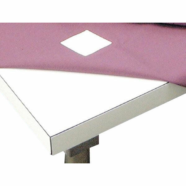 【暮らしラクラク応援セール】テーブルクロス用ズレ防止シール　N-07　4×4cm　4枚入り【取り寄せ・返品不可商品】