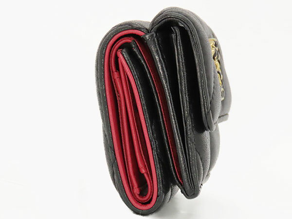 【美品】シャネル　CHANEL　CHANEL19 ディズヌフ　ココマーク　マトラッセ　スモールフラップウォレット　三つ折り財布　コンパクト財布　ブラック　ラムスキン　AP1789　【中古】