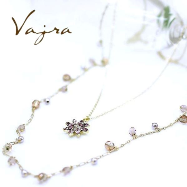 2蓮ネックレス フラワークリスタル 日本製 2本セット パープルクリスタル オシャレ 重ね付け エレガント キュート ベビーパール ヴァジュラ スワロスキー 輝き