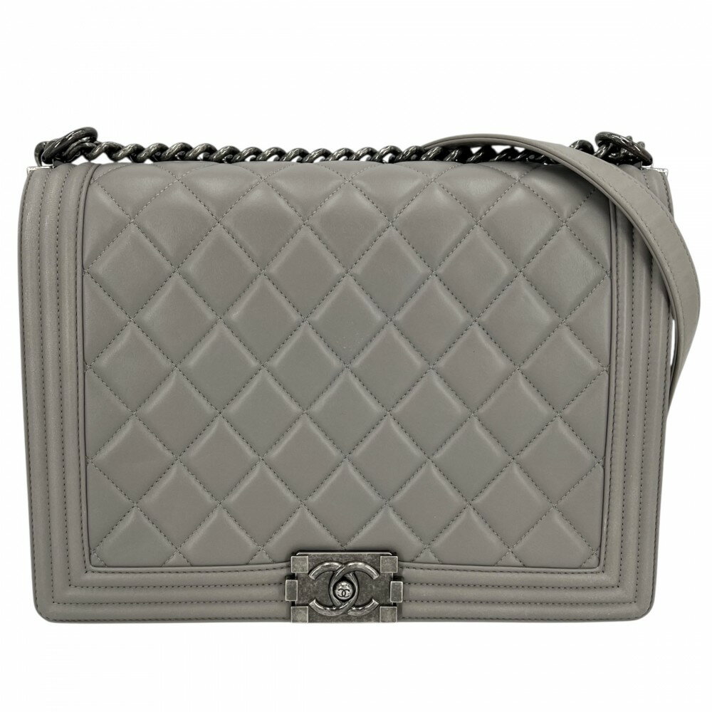 CHANEL グレー レザー キーケース CHANEL（シャネル） 6連キーケース メタリックグレー シルバー金具