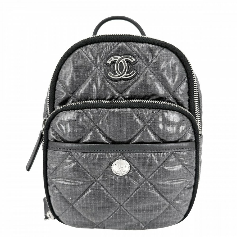 Rakuten - シャネル リュック レディース マトラッセ ココ ネージュ チェーンショルダー ラメ バックパック ココマーク CHANEL ナイロン グレー シルバー金具 美品【中古品】