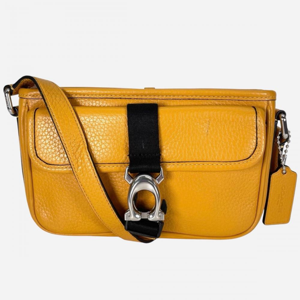 【美品】COACH コーチ 2wayショルダーバッグ 本革 斜め掛け 黄色 楽天市場】コーチ ショルダーバッグ（カラーイエロー）（バッグ・小物