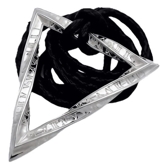 ホワイト アブソリュート ツイストトライアングル ”M” シルバーペンダント ネックレス*Mad Graffiti（..