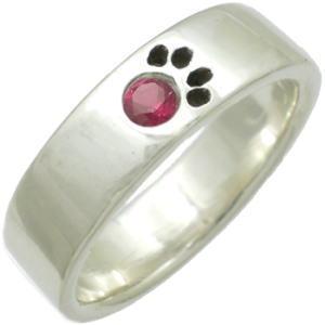 ルビーシルバー肉球リング誕生石ネコ...