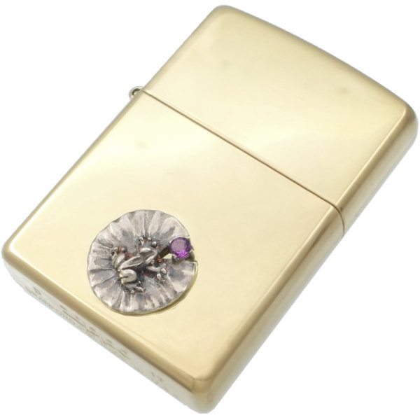 (2月)アメジスト センター カエルとスイレン ブラスジッポ誕生石