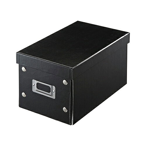 スナップボタンで留めるだけのかんたん組み立てBOX。メディアだけでなくパソコン周りの様々なものをなんでも収納できます。●スナップボタンを留めるだけのかんたん組み立てBOXです。 ●メディアだけでなくパソコン周りのアクセサリなどなんでも収納できます。 ●耐久性に優れた硬質ペーパーを使用しています。 ●収納物がひと目でわかるネームホルダー付きです。■収容量: 10mm　プラケース×25枚 14mm　DVDトールケース×10枚 12.5mm　ブルーレイケース×10枚