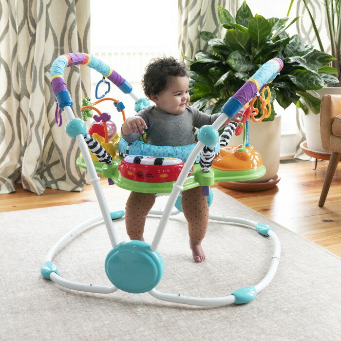 Kids2 Baby Einstein 60184 ネイバーフッドフレンズ・アクティビティジャンパー キッズツー ベビーアインシュタイン ベビーウォーカー 歩行器 赤ちゃん 6ヶ月 360度回転 3か国語 言語 知育玩具 室内遊び 出産祝い ギフト プレゼント 誕生日 お祝い 贈り物 3