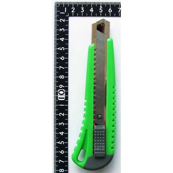 カッターナイフ DXオートストッパー式 大(15.5cm) ［色指定不可］ (100円ショップ 100円均一 100均一 100均)