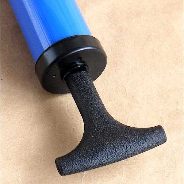 ボール空気入れ 29.5cm 注入口2個付 ［色指定不可］ (100円ショップ 100円均一 100均一 100均)