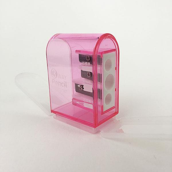 鉛筆削り 3穴付(芯標準・太軸用・芯長め) ［色指定不可］ (100円ショップ 100円均一 100均一 100均)